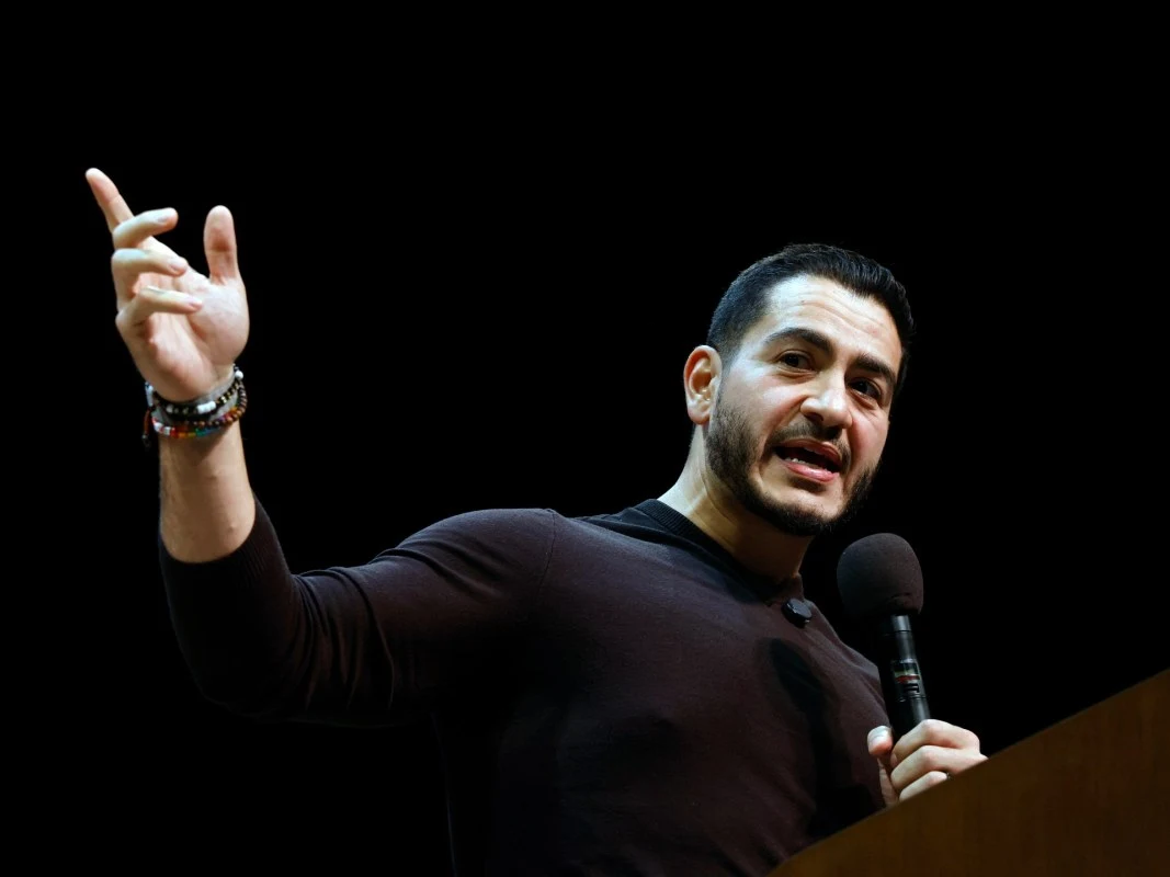 رد عبد السيد على هجمات دونالد ترامب المناهضة للمسلمين معتبرا إياها محاولة للتغطية على السجل الرئاسي